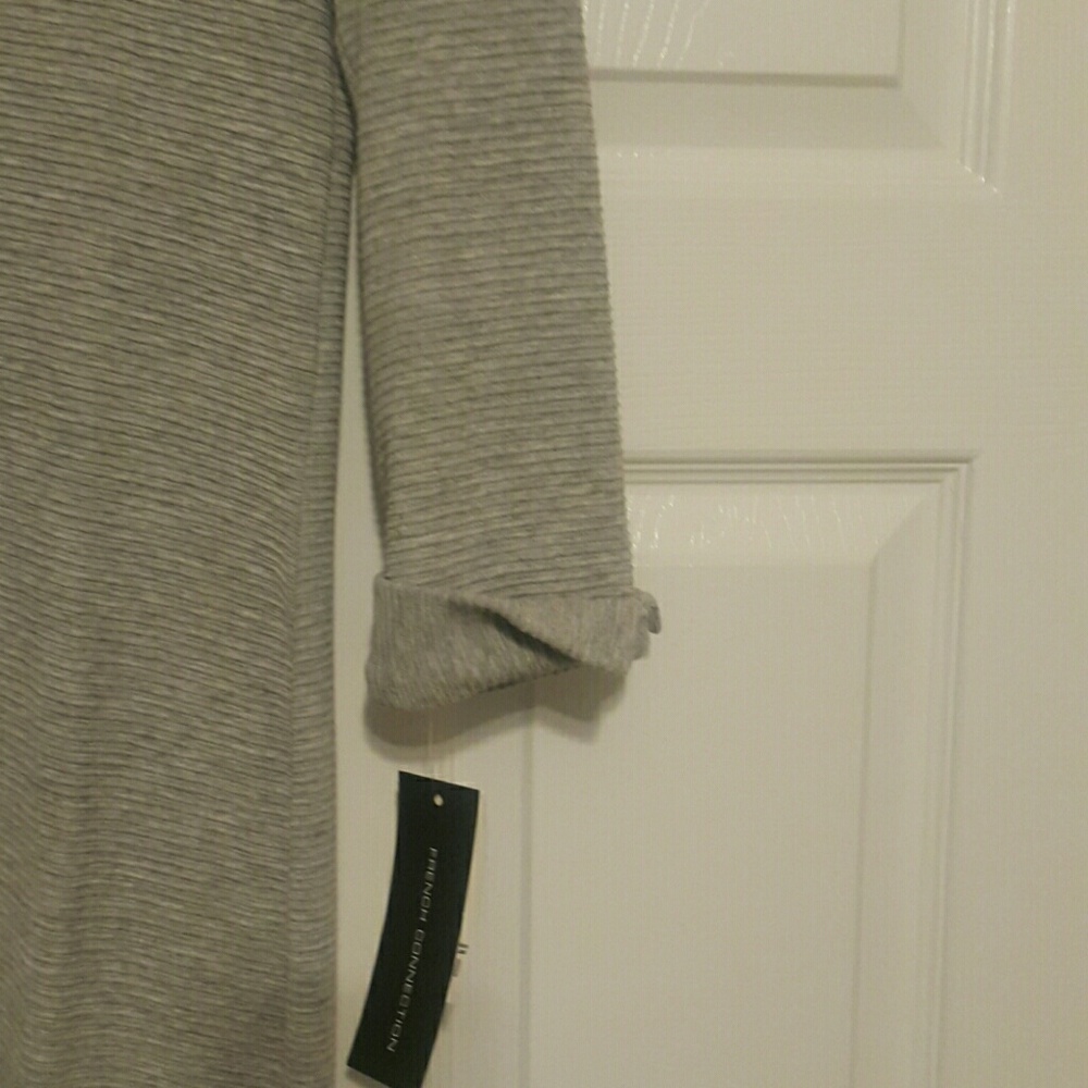 Dress - Picture 4 of 5